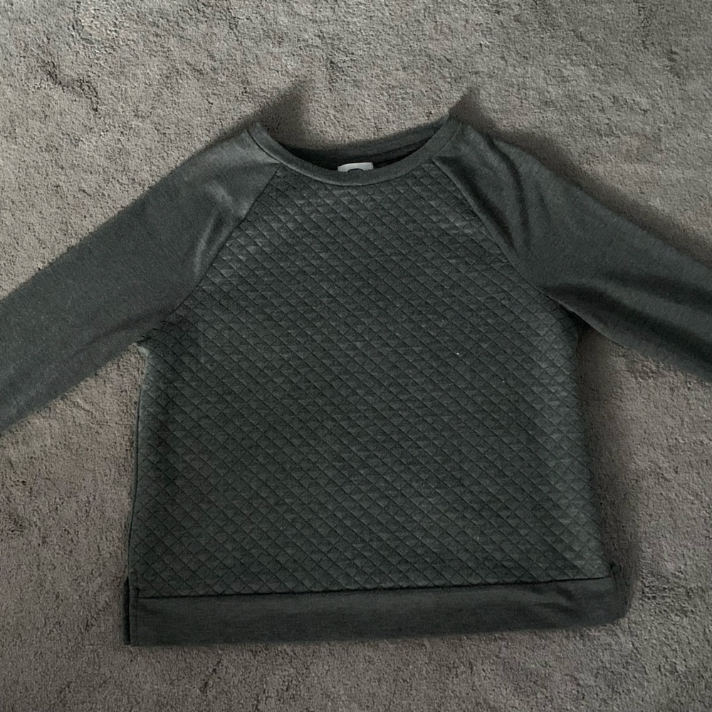 Old Navy pullover